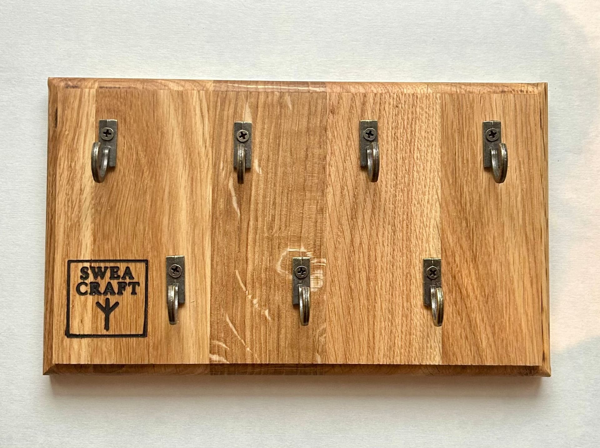 Nyckelhållare i ek — bild 6